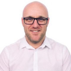Profile Picture of David Macpherson (@DaveMacEvo) on Twitter