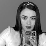 Profile Picture of J E N N I F E R  K E Y D I  🌻 (@jenniferkeydi.rc) on Instagram