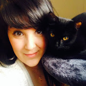 Profile Picture of Cassandra Loyd (@cassloyd) on Youtube