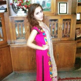 Profile Picture of Irum Hussain (@irum.hussain) on Instagram