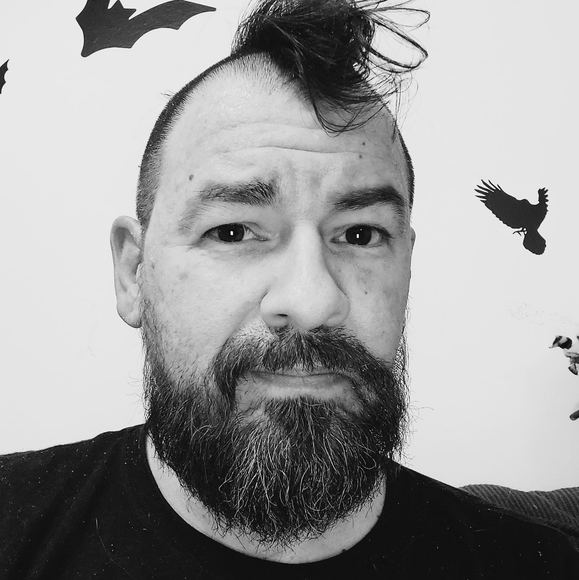Profile Picture of Corey Tucker (@badash_booking) on Poshmark