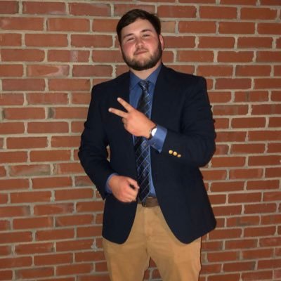 Profile Picture of Ben Ledbetter (@Ben_Ledbetter10) on Twitter