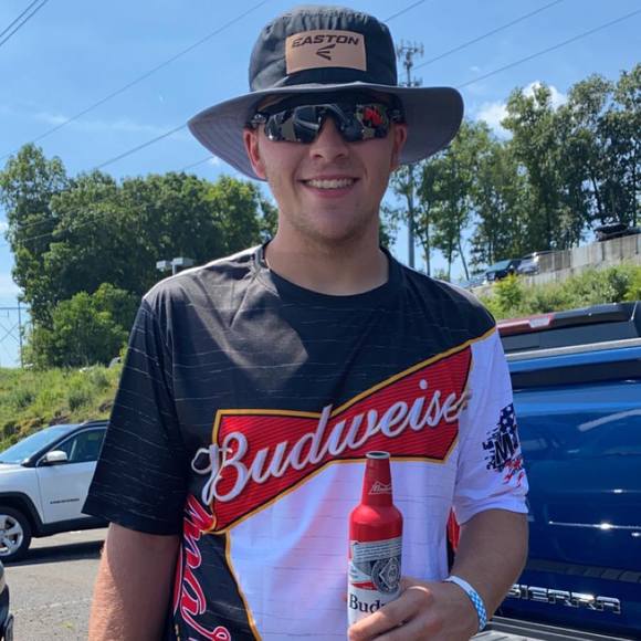 Profile Picture of Bryce Knight (@knighthawk11) on Poshmark
