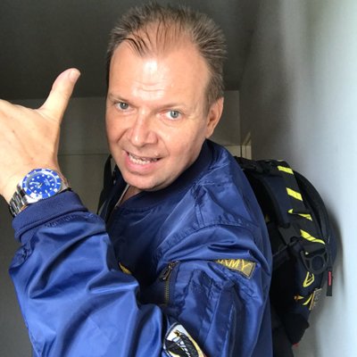 Profile Picture of Damien James Benshal (@alphajet75) on Twitter