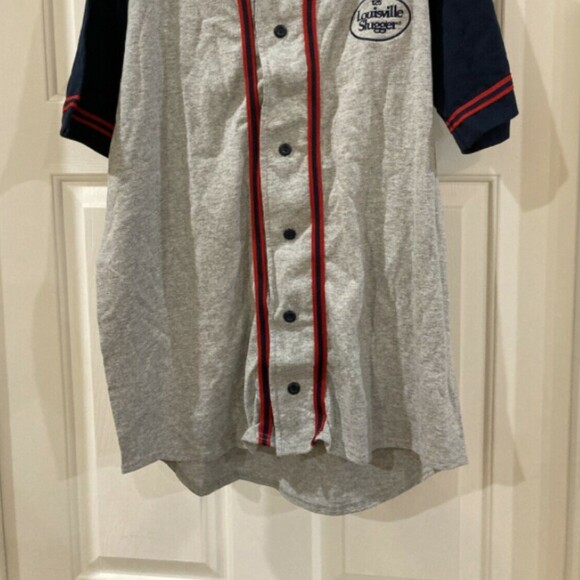 Profile Picture of Yves roney Jean-philippe (@yvesroney12211) on Poshmark