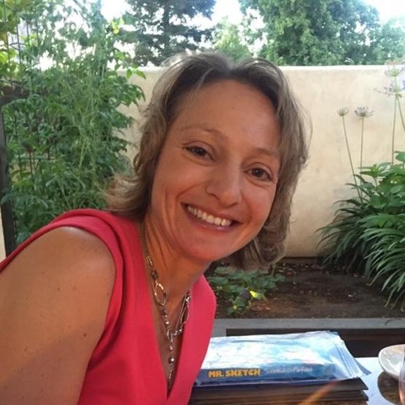 Profile Picture of Lisette Smith (@lisette_smith) on Poshmark