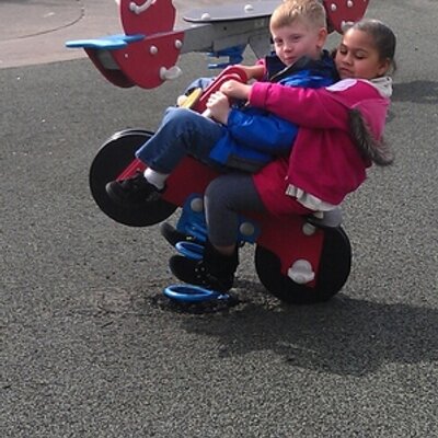 Profile Picture of Amy H (@AmyHamlett17) on Twitter