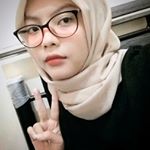 Profile Picture of Rere (@renadavischa) on Instagram