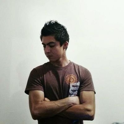 Profile Picture of Eric Mauricio (@EriicMauricio) on Twitter