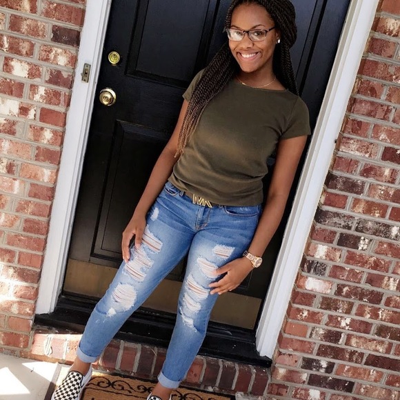 Profile Picture of Janae Wright (@janaeelasyia731) on Poshmark