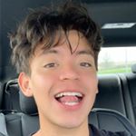 Profile Picture of David Esperanza 🇸🇻 (@deesperanzaa) on Instagram