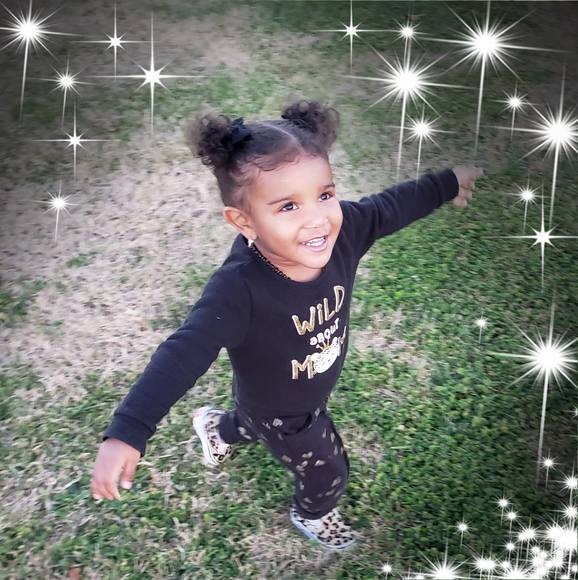 Profile Picture of Dawna Allen (@dawna_allen) on Poshmark