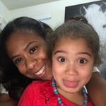 Profile Picture of Danielle Stagg (@lightbrownrecluse) on Instagram