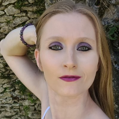 Profile Picture of Fan Kelly Doll's (@FanKellyDolls1) on Twitter