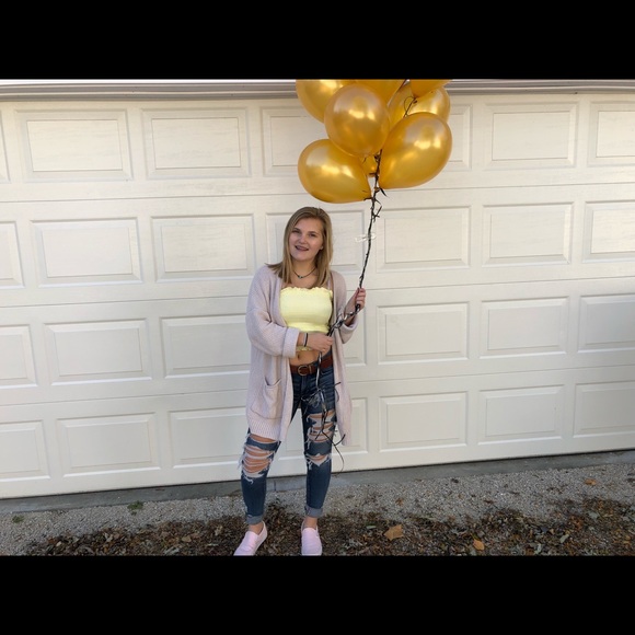 Profile Picture of Bri Gilboy (@gilboybri) on Poshmark