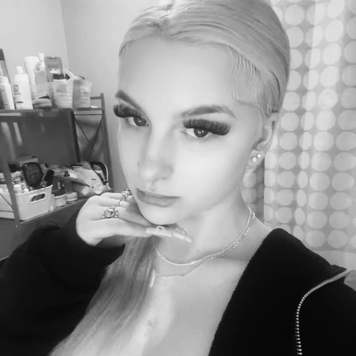 Profile Picture of lenora🖤 (@lenoravanness) on Tiktok