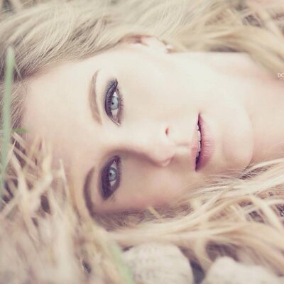 Profile Picture of Rae Lynne (@RaeLynneModel) on Twitter