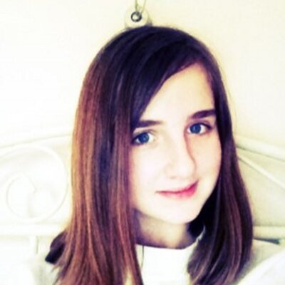 Profile Picture of Julia Broman (@Jullissss) on Twitter