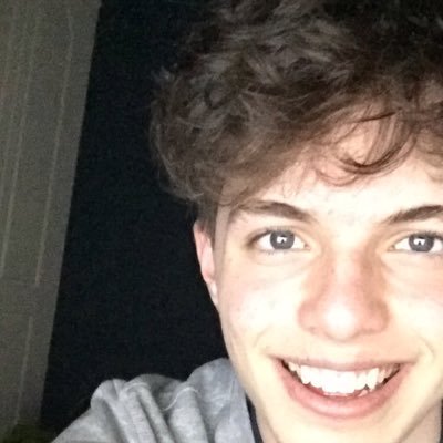 Profile Picture of Jake Dowling (@JakeSkates98) on Twitter
