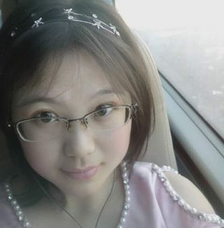 Profile Picture of Devina Peerce (@devina.peerce) on Facebook