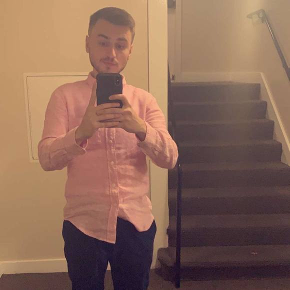 Profile Picture of Sadmir Becirovic (@sadmirb97) on Poshmark