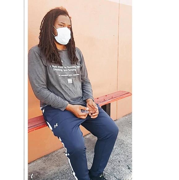 Profile Picture of Dorian Bryant (@dorianbryant) on Poshmark