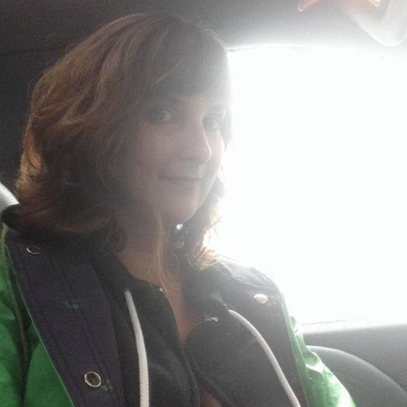 Profile Picture of Sarah Mombrea (@sarahs2680) on Poshmark