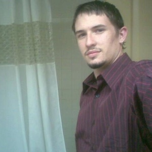 Profile Picture of Dustin Abshire (@dabshire) on Myspace