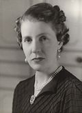 Profile Picture of Cynthia Spencer, Countess Spencer - Wikipediaon Wikipedia