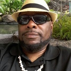 Profile Picture of Pete McKinney (@MrPeterMcKinney) on Twitter