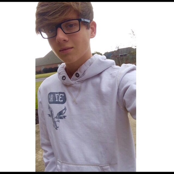 Profile Picture of Mikey Sherman (@mikeysherman) on Poshmark
