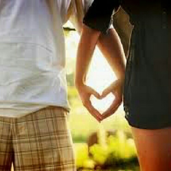 Tracie Gomez - Poshmark Profile Picture of Tracie Gomez (@kitkat603) on Poshmark