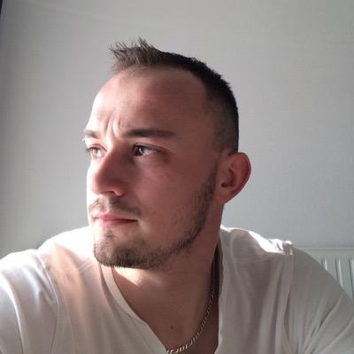 Profile Picture of Hézequiel Smith (@Davidgreth) on Twitter