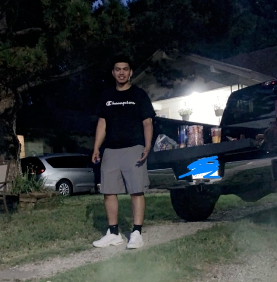 Profile Picture of Alex Olguin (@alexolguin331) on Poshmark