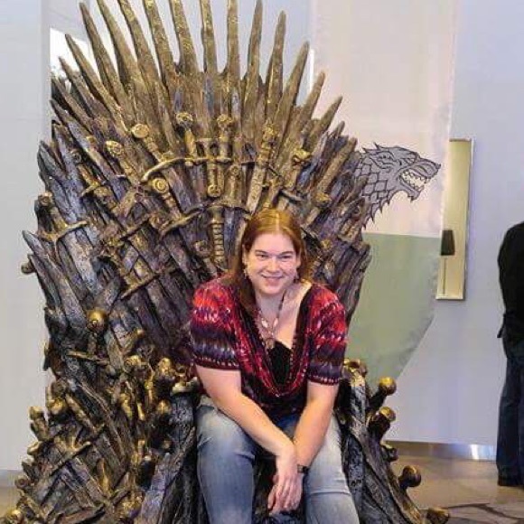 Profile Picture of Mary Ragain (@mareswinter) on Poshmark