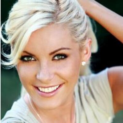 Profile Picture of Crystal Hefner (@@hefnerCRYSTAL) on Twitter