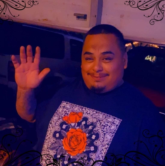 Profile Picture of Cantu Gustavo (@can2gustavo) on Poshmark