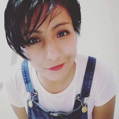 Profile Picture of Betsabe Estrada Alvarez (@BetsabeEstrada1) on Twitter