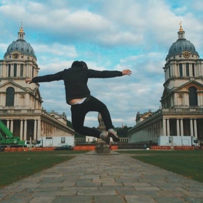 Profile Picture of Andy Croson (@MVMNTuk) on Twitter
