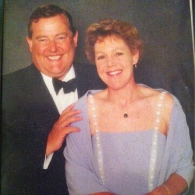Profile Picture of Alison Taylor (@AliTaylor3putt) on Twitter