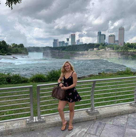 Profile Picture of Mikayla Saborowski (@kaylasabo11) on Poshmark