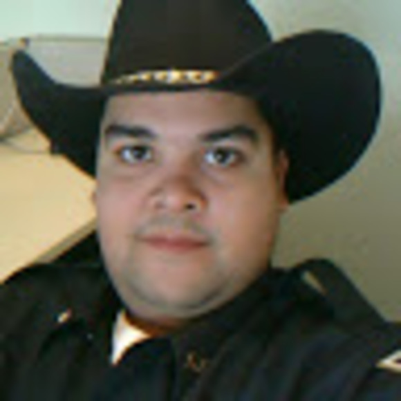 Profile Picture of Andrew Lugardo (@awlm) on Poshmark