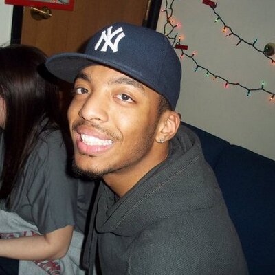 Profile Picture of Kenneth Sinclair (@Ksinclair585) on Twitter
