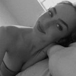 Profile Picture of danielle singer (@danielleeivy) on Instagram