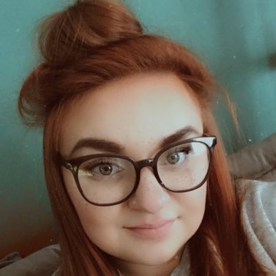 Profile Picture of Joanne Burns (@JoanneBurnssss) on Twitter
