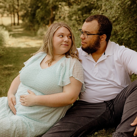 Profile Picture of Madi Bantz (@m_10033920) on Poshmark