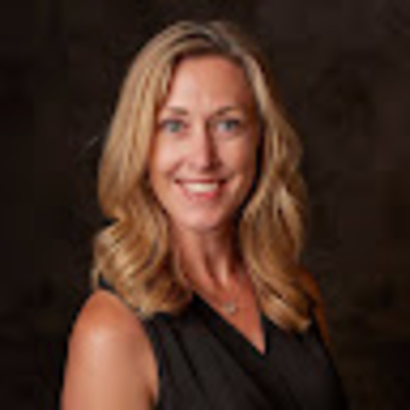 Profile Picture of Tabitha Gusler (@tabigus) on Poshmark