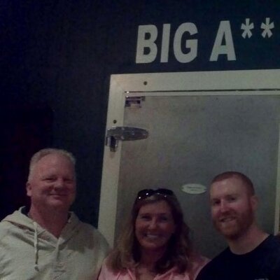 Profile Picture of Lori Carlson (@loricarlson) on Twitter