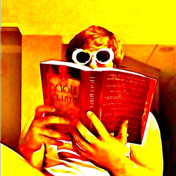 Profile Picture of Michael Dertouzos (@dertouzos) on Poshmark