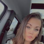 Profile Picture of Stephanie Brooks (@stephanielake) on Instagram